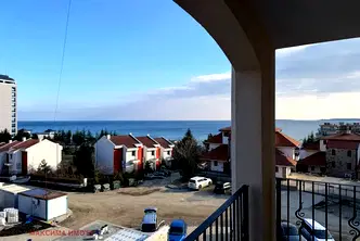 Тристаен апартамент в Бургас, Свети Влас
