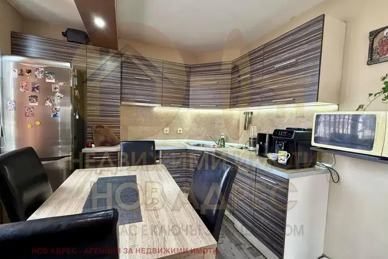 apartment in Tyrgovishte, Centyr