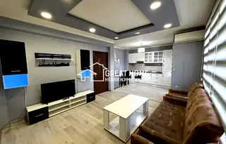 Двустаен апартамент в Търговище, Център