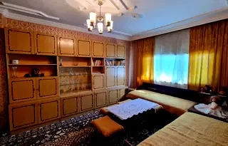 Многостаен апартамент в Търговище, Вароша