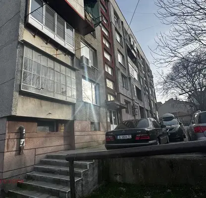Снимка 3 — Тристаен апартамент с две тераси в Аспарухово, Варна