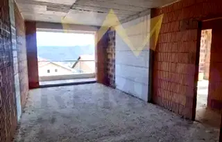 Тристаен апартамент с морска панорама в Аспарухово, Варна