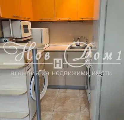 Снимка 3 — Двустаен апартамент във Варна, Автогара