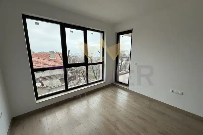 apartment in Varna, Briz