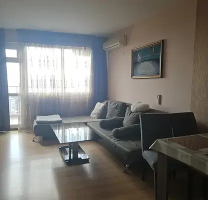 Photo 2 — 3-bedroom apartment in Varna, Briz