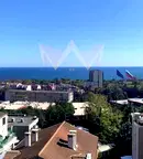 Тристаен апартамент с голяма тераса и морска панорама в Бриз, Варна