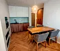 Снимка 2 — Тристаен апартамент с морска панорама в Бриз, Варна