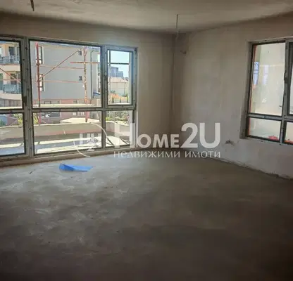 Photo 3 — 3-bedroom apartment in Varna, Briz