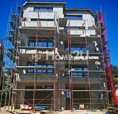 Photo 4 — 3-bedroom apartment in Varna, Briz
