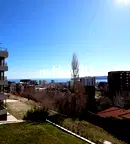 Тристаен апартамент с морска панорама в Бриз, Варна