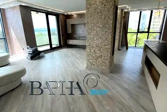 Луксозен 2-стаен апартамент с морска панорама в Бриз, Варна