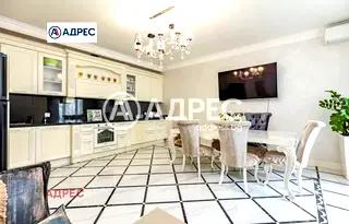 Просторен 4-стаен апартамент в Бриз, Варна с паркомясто