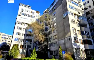 Двустаен апартамент с югозападно изложение в Центъра на Варна