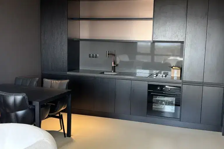3-bedroom apartment in Varna, Centyr