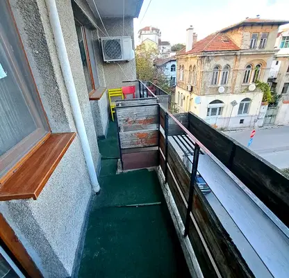 Снимка 4 — Двустаен апартамент в Център, Варна с тераса