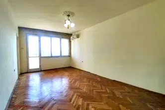 Четиристаен апартамент с три тераси в кв. Чайка, Варна