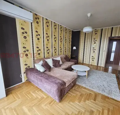 Photo 4 — 3-bedroom apartment in Varna, Chaika
