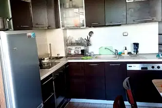Просторен 3-стаен апартамент с две бани в Чаталджа, Варна