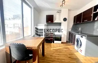 Тристаен апартамент с тераса в Чаталджа, Варна
