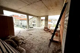 3-стаен апартамент в кв. Цветен, Варна с асансьор и паркинг