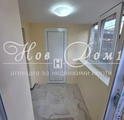 Снимка 5 — Двустаен апартамент с двор в Цветен квартал, Варна
