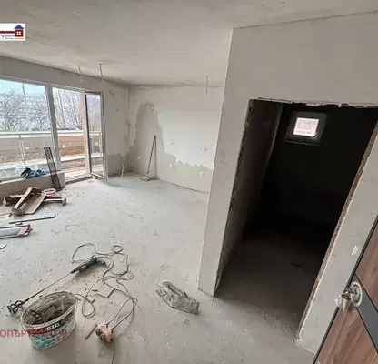 Снимка 5 — Двустаен апартамент с двор в Галата, Варна