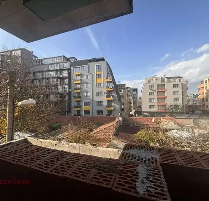 Снимка 2 — апартамент във Варна, Гранд Мол