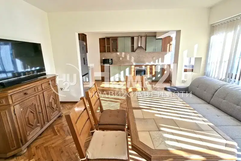 3-bedroom apartment in Varna, Grand Mol