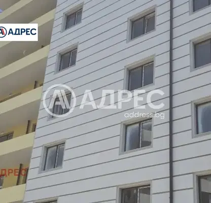 Снимка 4 — Тристаен апартамент във Варна, Гранд Мол