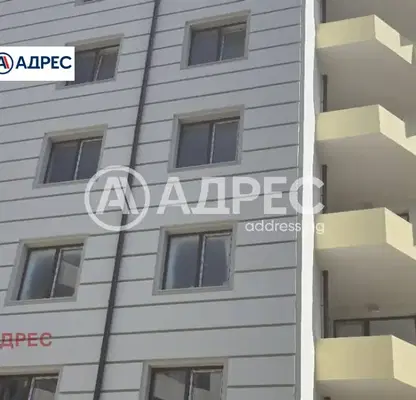 Снимка 3 — апартамент във Варна, Гранд Мол