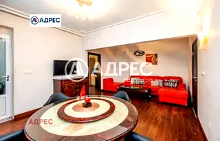 апартамент във Варна, Гръцка махала