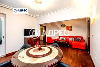 апартамент във Варна, Гръцка махала