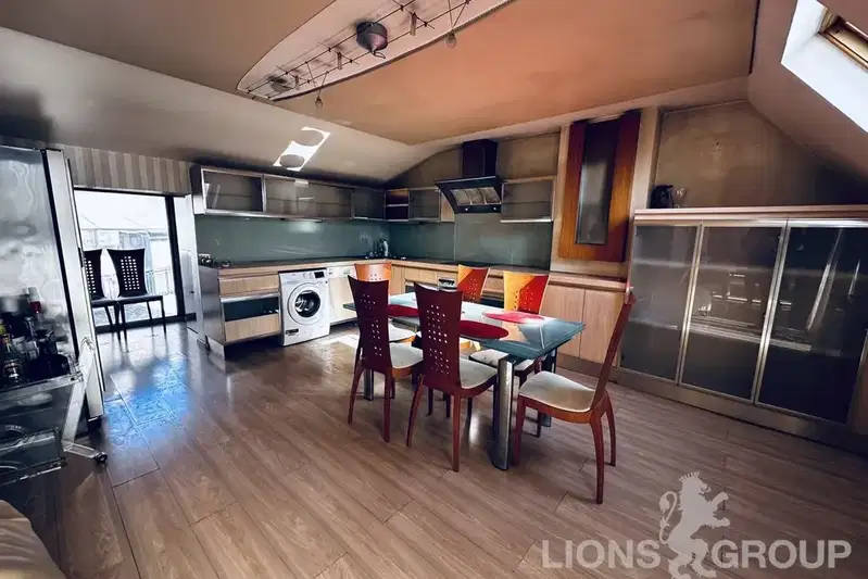 5-bedroom apartment in Varna, Grycka Mahala