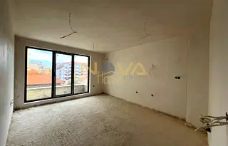 Едностаен апартамент във Варна, ХЕИ