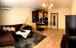 Просторен 2-стаен апартамент в ХЕИ, Варна с тераса