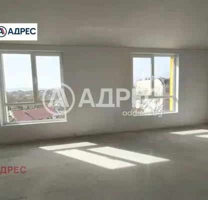 Снимка 2 — Двустаен апартамент на 5-ти етаж в Колхозен пазар, Варна
