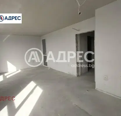Снимка 5 — Двустаен апартамент на 5-ти етаж в Колхозен пазар, Варна