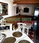 Тристаен апартамент с голяма тераса в Колхозен пазар, Варна