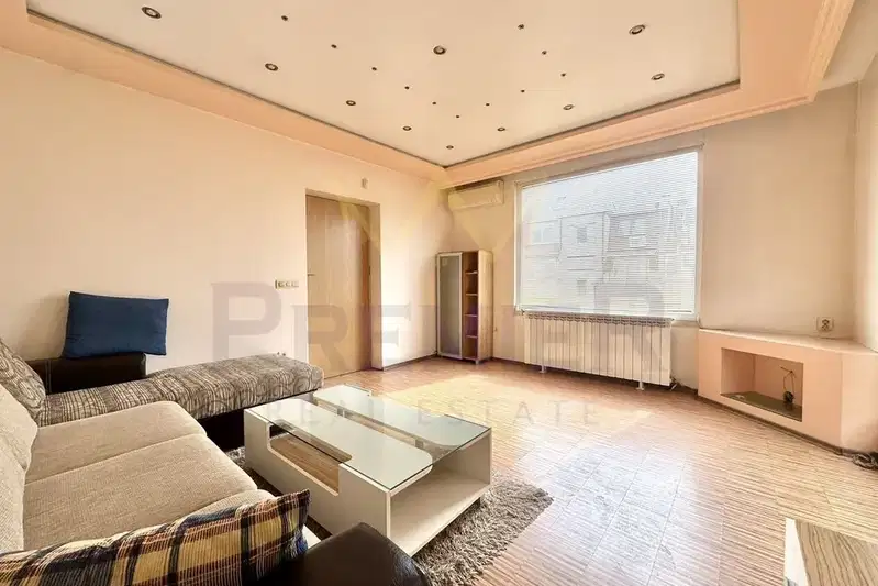 Spacious 3-room apartment with panoramic view in Kolhozen pazar