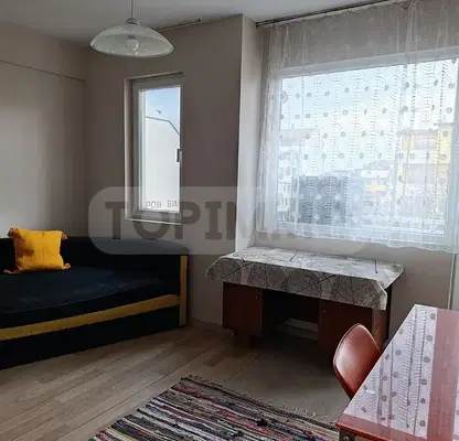 Снимка 2 — апартамент във Варна, Колхозен пазар