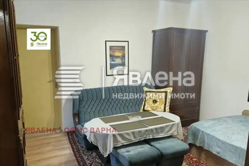 Двустаен апартамент във Варна, Колхозен пазар