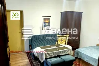 апартамент във Варна, Колхозен пазар