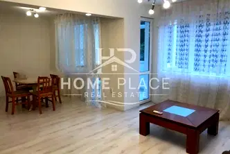 Тристаен апартамент с тераса в Конфуто, Варна