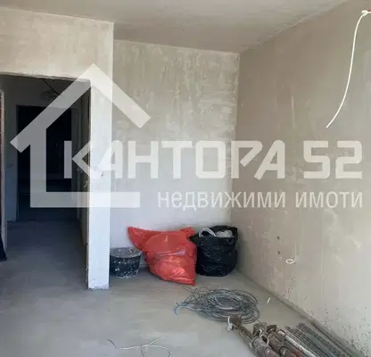 Снимка 4 — Двустаен апартамент с южно изложение в Левски 1, Варна
