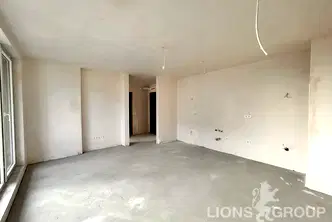 2-стаен апартамент с тераса в кв. Левски, Варна