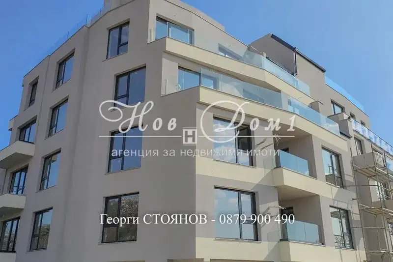 апартамент във Варна, Левски 1