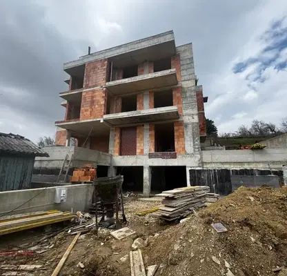 Снимка 4 — Двустаен апартамент с панорамна тераса в Левски 1, Варна