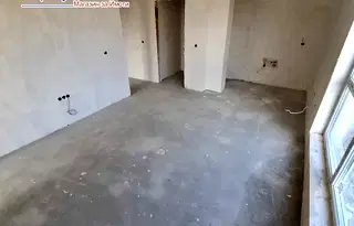 Тристаен апартамент с две тераси в Левски 1, Варна
