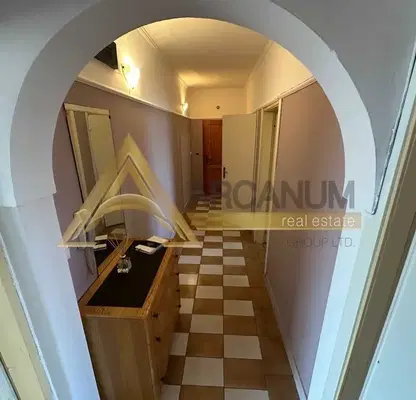 Снимка 5 — апартамент във Варна, Левски 1