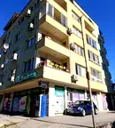 Просторен 2-стаен апартамент с тераса в Левски 2, Варна
